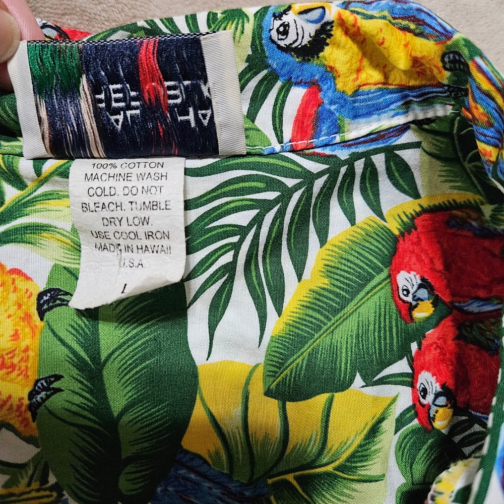 Aloha Republic Womens Large Hawaiian Shirt Parrot Tropical Print Made in Hawaii - Picture 3 of 4